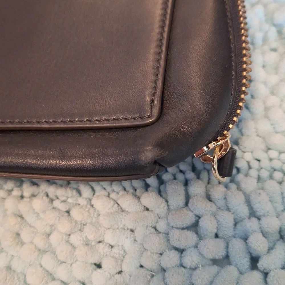 Kate Spade Varick Street Abbie Satchel   WKRU2097, Pre owned.